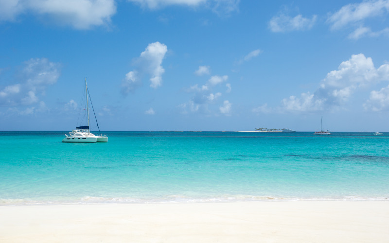 sailing around cat island, bahamas