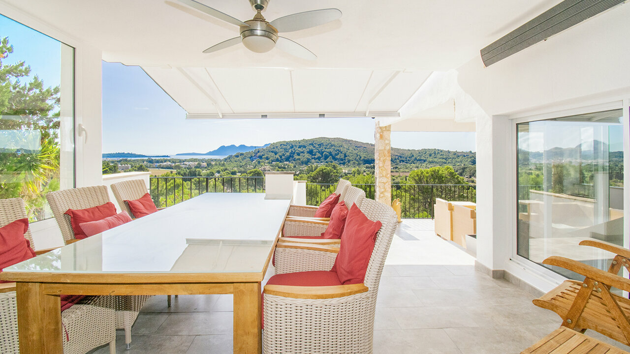 Photo of Four bed villa Puerto Pollensa