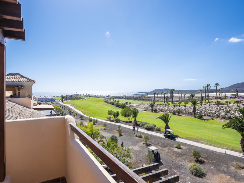 3 bed duplex apartment in Palm Gardens Accommodation in Los Cristianos